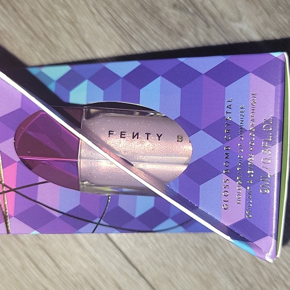 NEW GLOSS BOMB CRYSTAL HOLOGRAPHIC LIP LUMINIZER LIMITED EDITION 🪩 - Picture 7 of 17